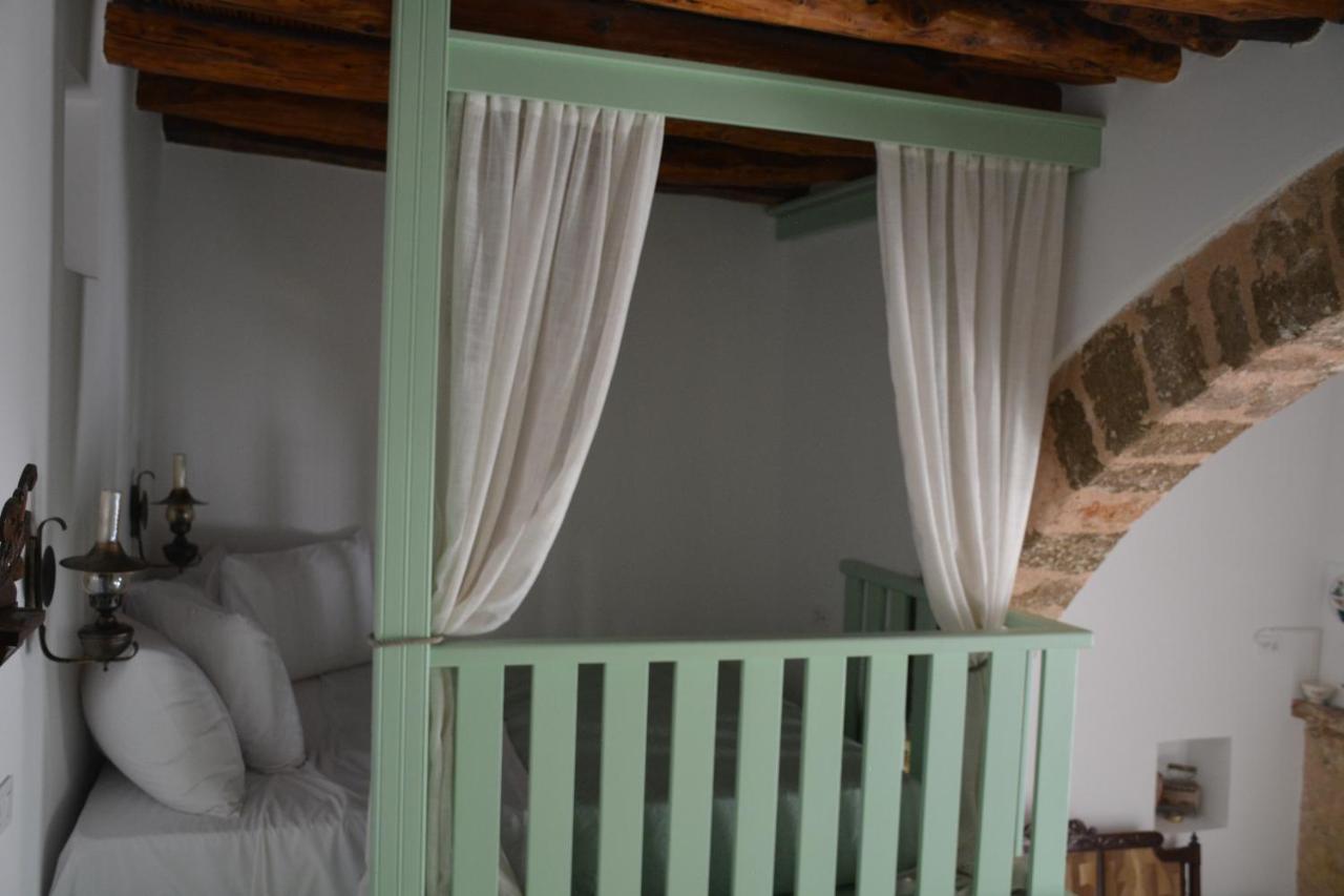 The Priest's Traditional House Vakantiehuis Kalithies