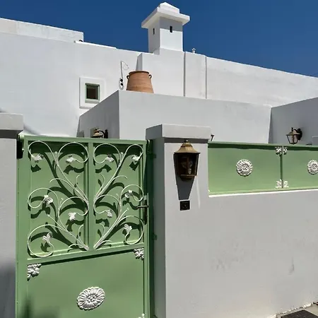 The Priest'S Traditional House Kalithies Exterior photo