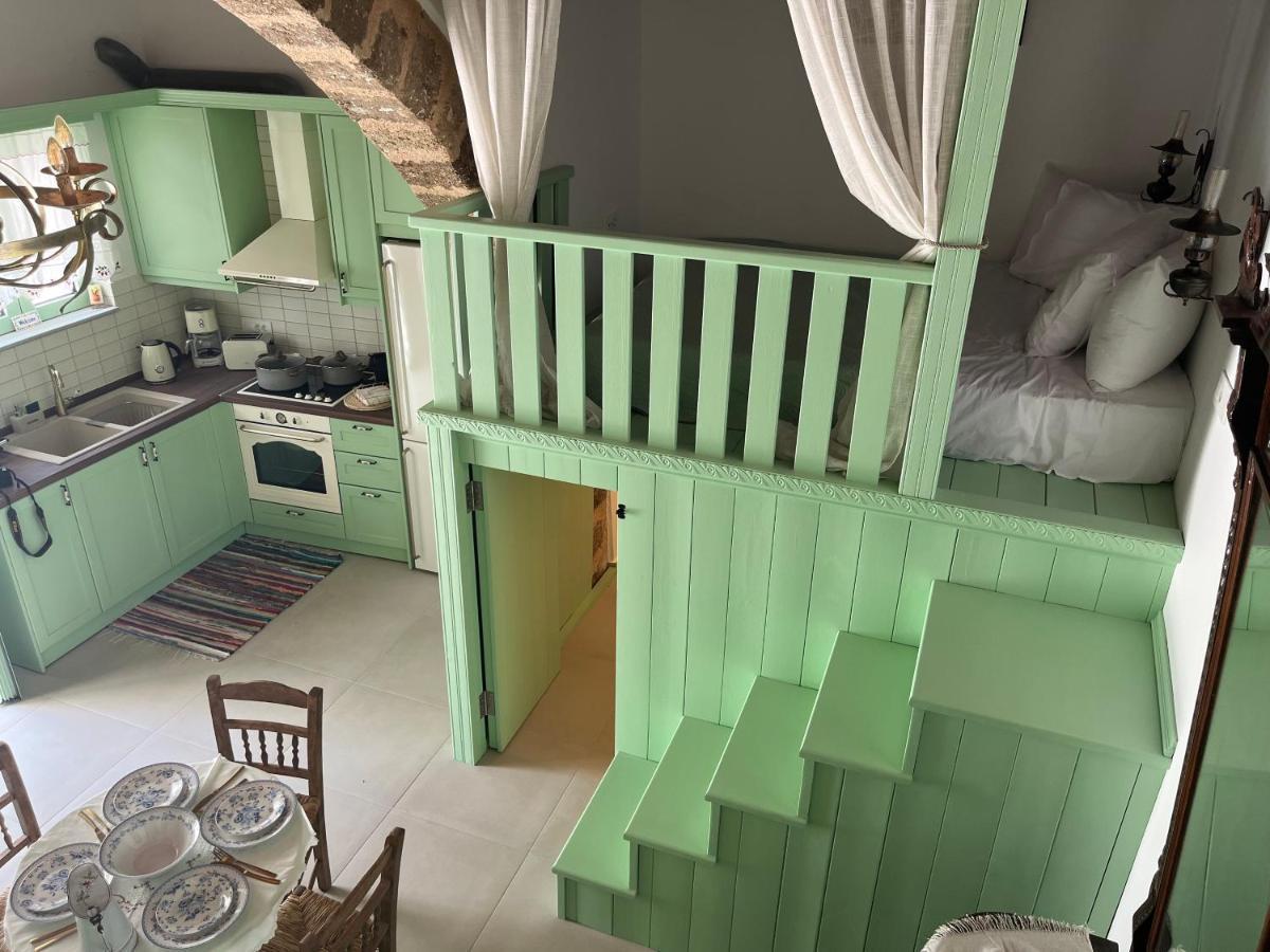 The Priest's Traditional House Holiday home
