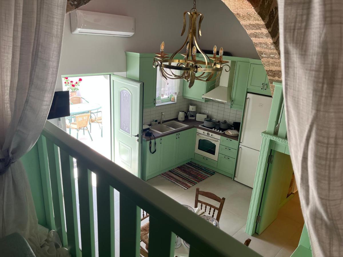 The Priest's Traditional House * Kalithies