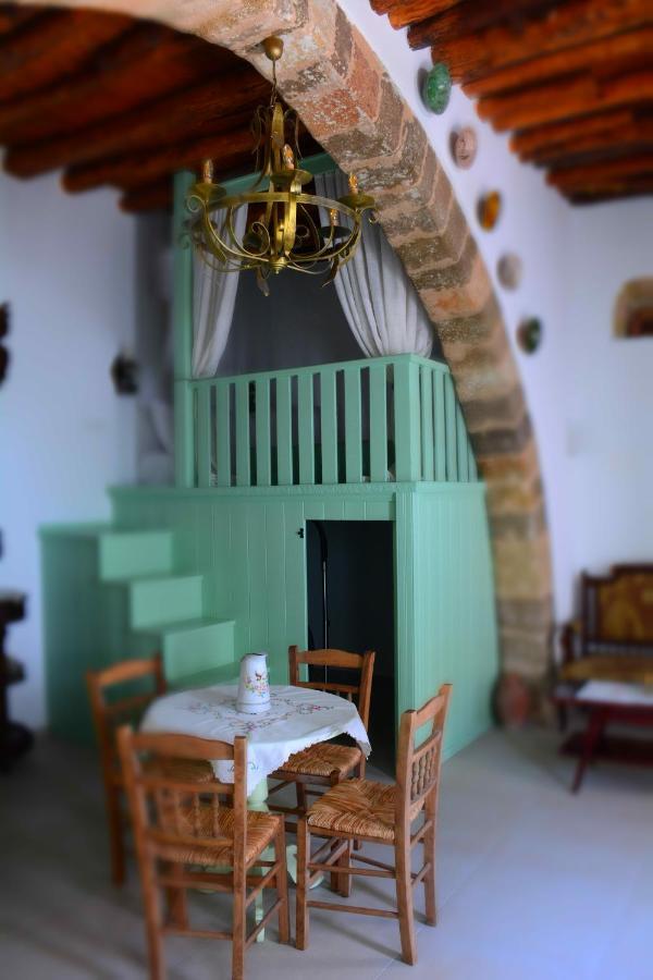 Holiday home The Priest's Traditional House
